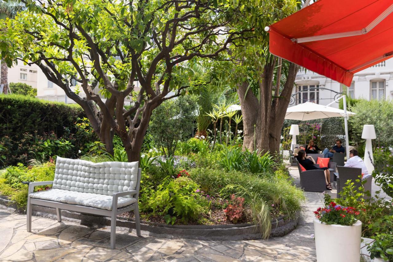 Hotel Western Brice Garden 4*